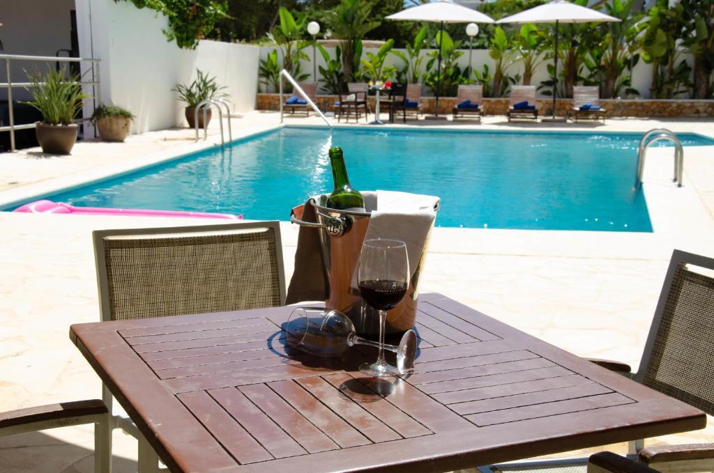 Fergus Paraiso Beach - Adults Only İbiza Kenti Dış mekan fotoğraf